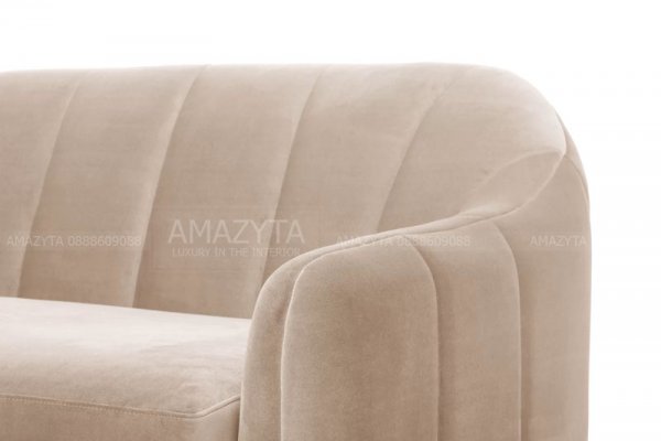 Ghế được làm từ loại vải nhung siêu mềm mịn