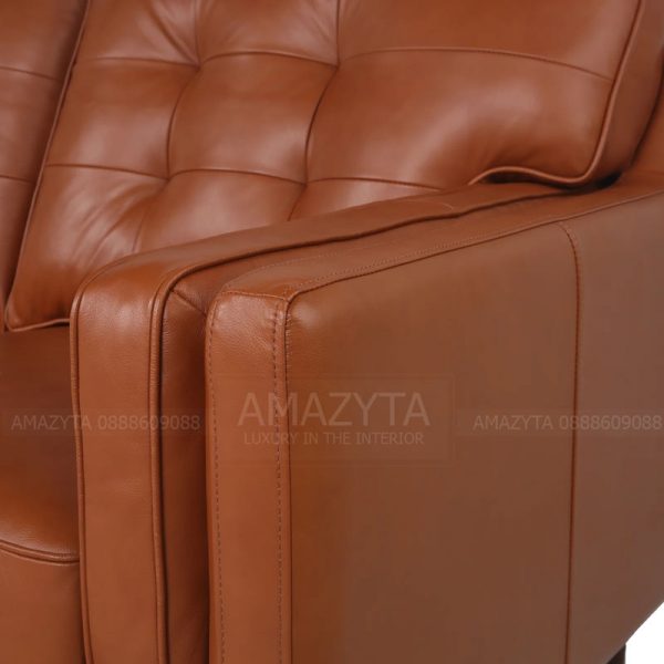 Thiết kế của ghế sofa rất tinh tế, chi tiết được chăm chút tỉ mỉ