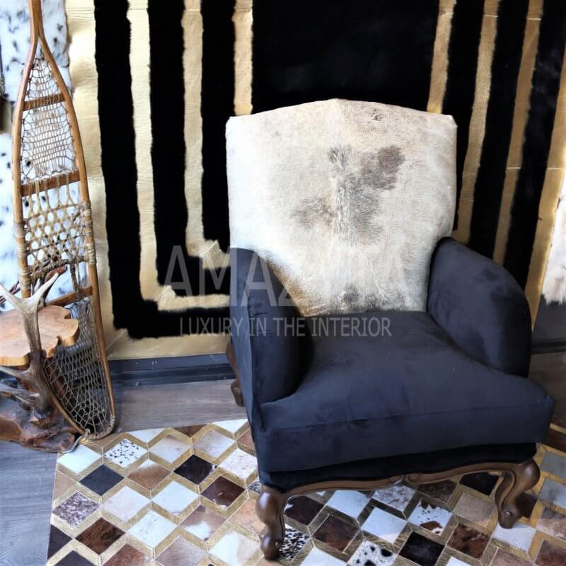 Ghế da bò handmade thường mang trong mình nét đẹp tự nhiên 