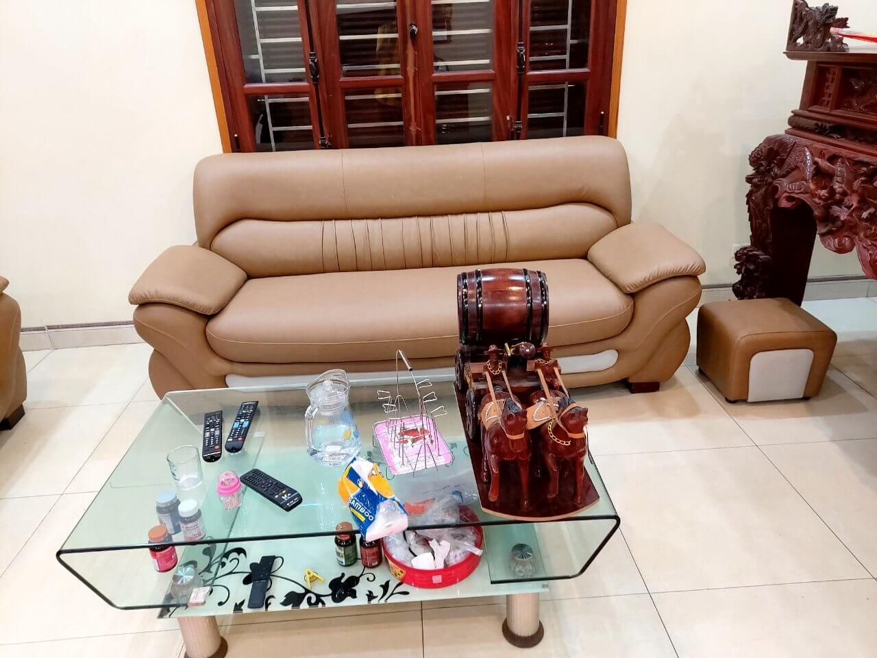 Lợi ích đem lại khi chị Hằng lựa chọn dịch vụ bọc sofa giá rẻ