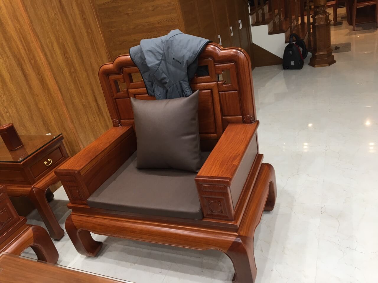 Thời gian thực hiện bọc nệm ghế rất nhanh chóng