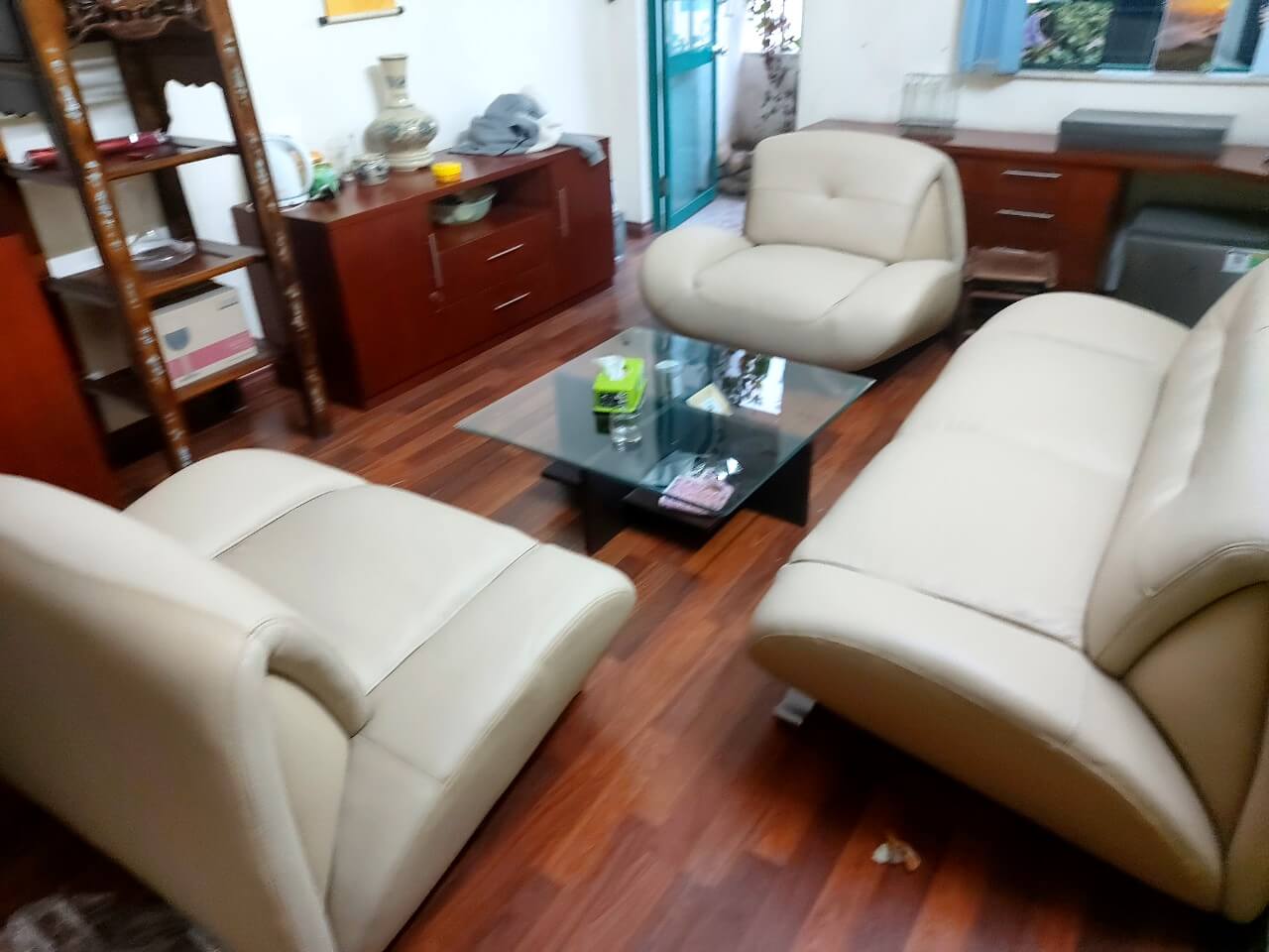 Bọc lại ghế sofa giá rẻ nhà chị Hồng tại Hai Bà Trưng, Hà Nội