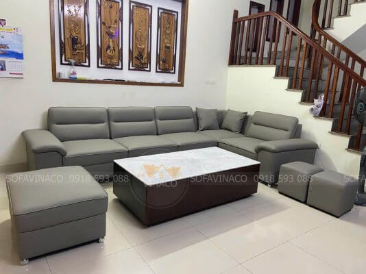 Bộ bàn ghế sofa góc chữ L giả da cao cấp sau khi được lắp đặt tại nhà khách hàng